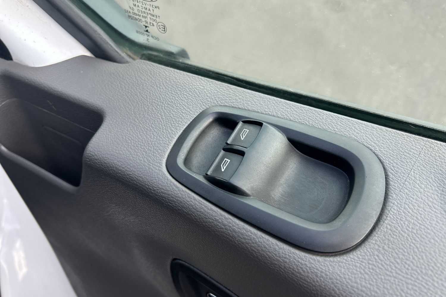 Ford TRANSIT Photo 31