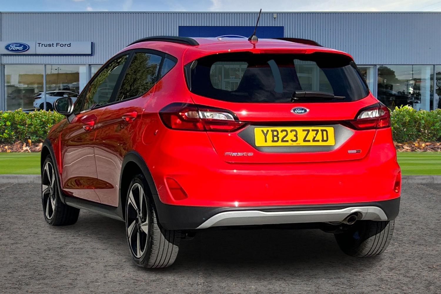 Ford Fiesta Photo 1
