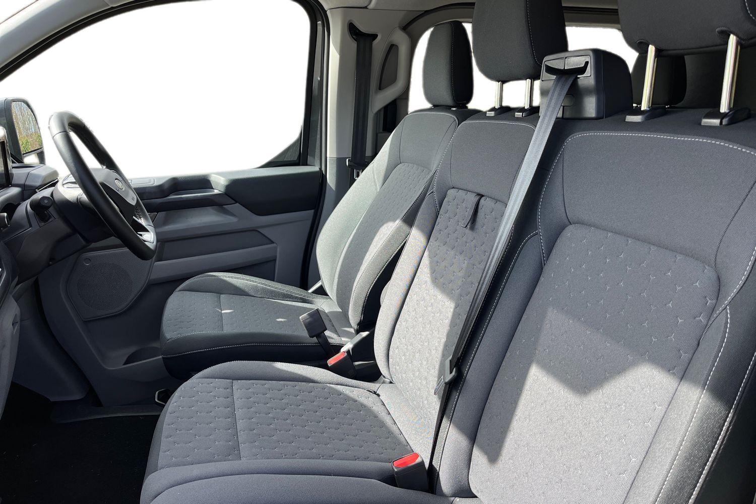 Ford TRANSIT CUSTOM Photo 8