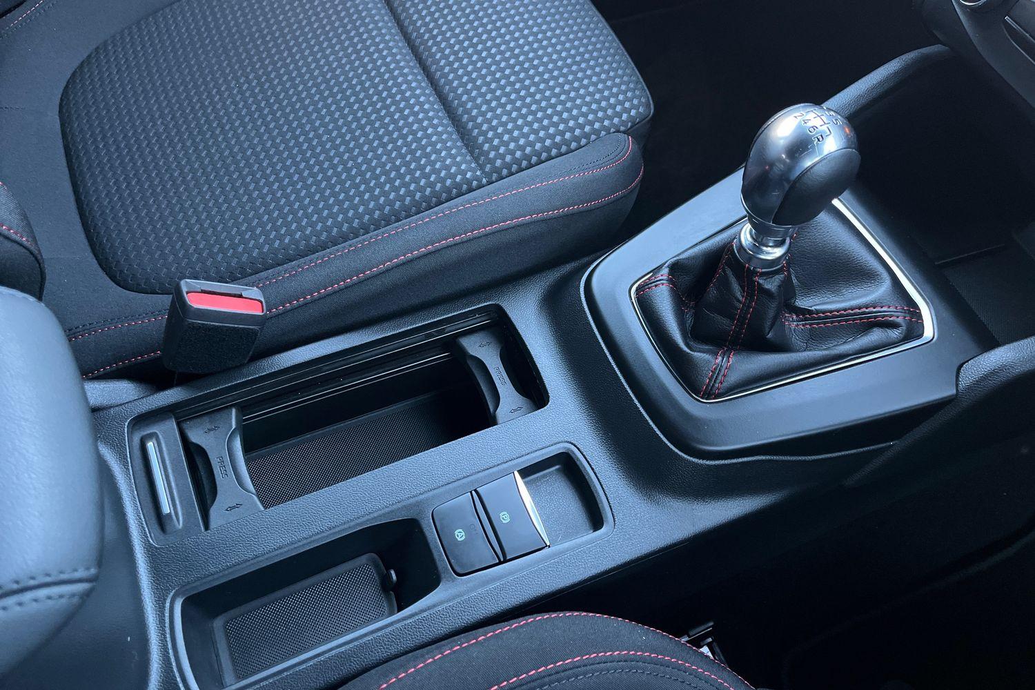 Ford FOCUS Photo 36