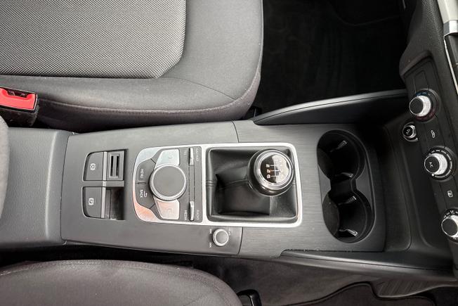 AUDI A3 Photo 29