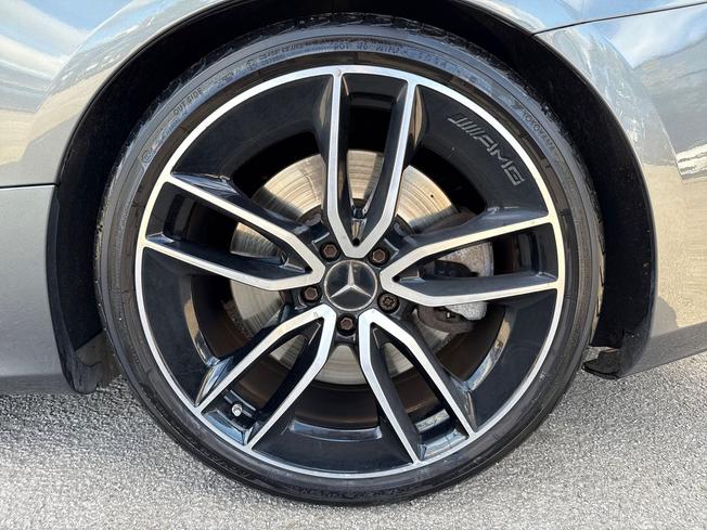 MERCEDES-BENZ E Class Photo 34