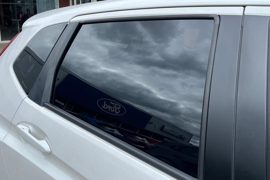 Honda JAZZ Photo autoimg-8aaaed6bc04a2d26b5cabc94bf8eab60c2c46d38.jpg