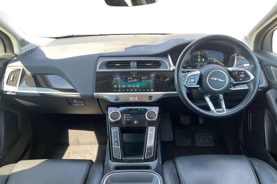 Jaguar I-PACE Photo autoimg-8aab86cb102244ec3a57f1c576637d3dd1708be2.jpg