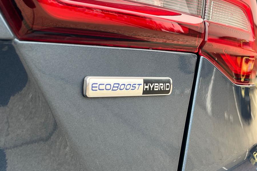 Ford Focus Photo autoimg-8aaed1290898059903541891f29750dfde3b04fa.jpg