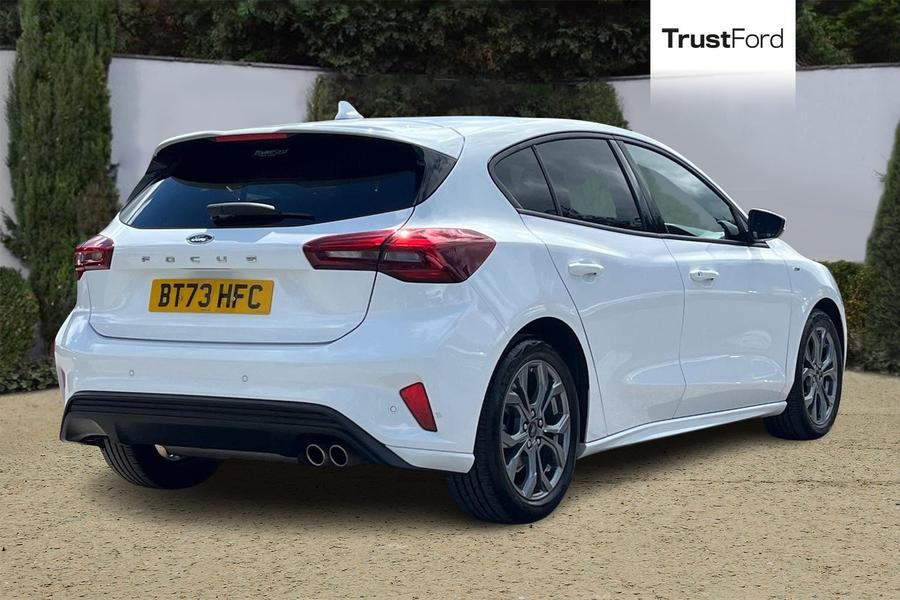 Ford Focus Photo autoimg-8aafb8a00d66ed7335a1d5dd158d9b0940cf815c.jpg