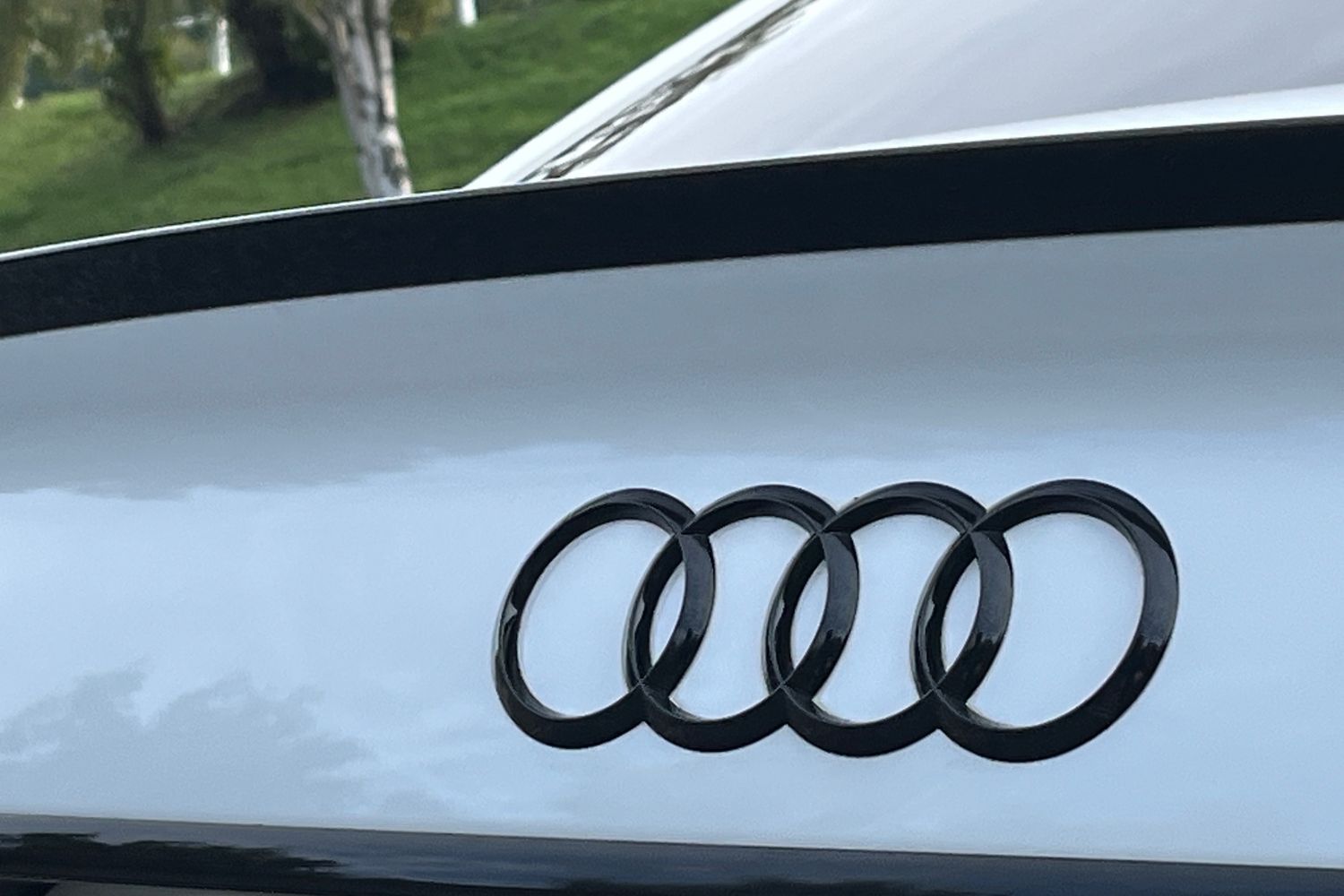 Audi A4 Photo 39