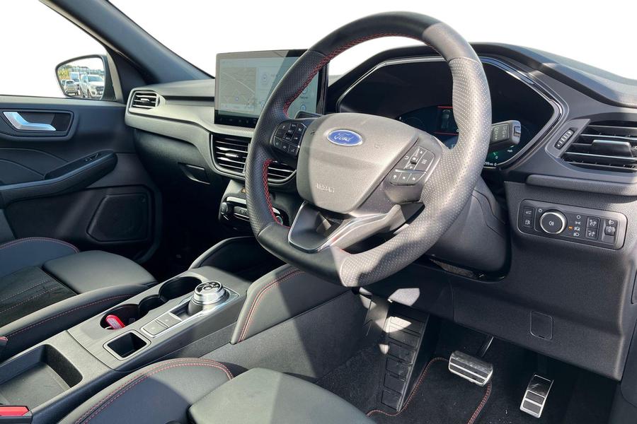 Ford KUGA Photo autoimg-8ab6bac338c9b918e537d04b9e4e5e28d35529af.jpg