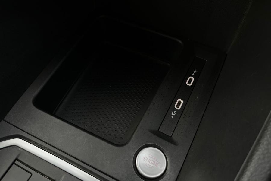 Ford Tourneo Connect Photo autoimg-8ab740dc517bedd9771cdb54406b93ca430aa93a.jpg