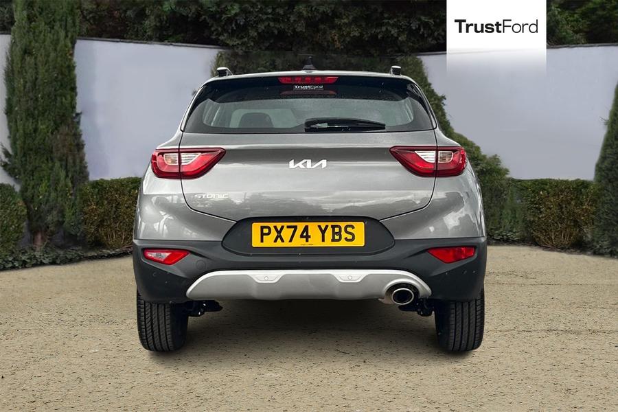 Kia STONIC Photo autoimg-8ab76bc1ee4544e1e1cf231ebf9c3f8674ff1d60.jpg