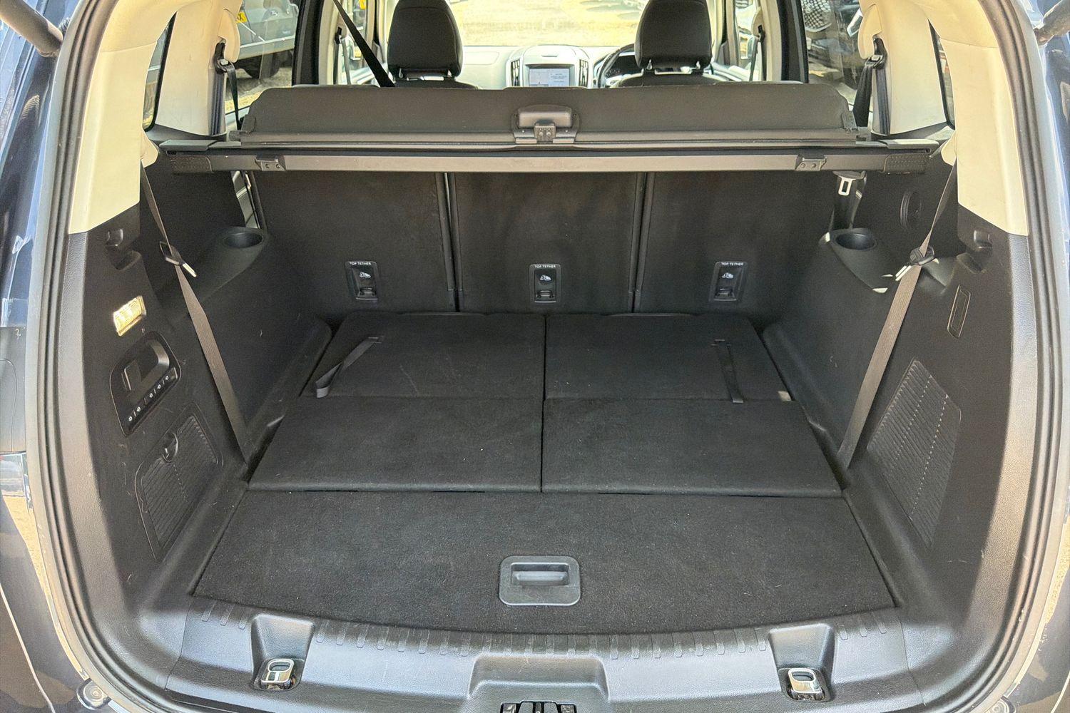 Ford S-Max Photo 34