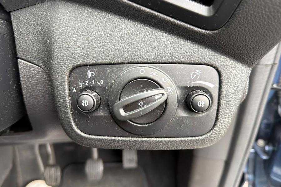 Ford GRAND C-MAX Photo autoimg-8ac2b0b9b5e430548dff030a8cfb1fea799ca122.jpg