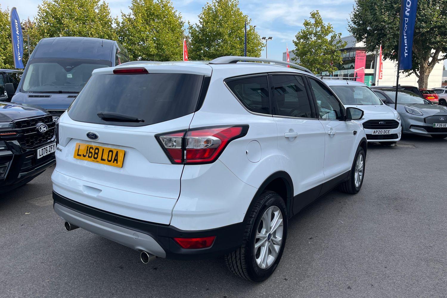 Ford KUGA Photo 34