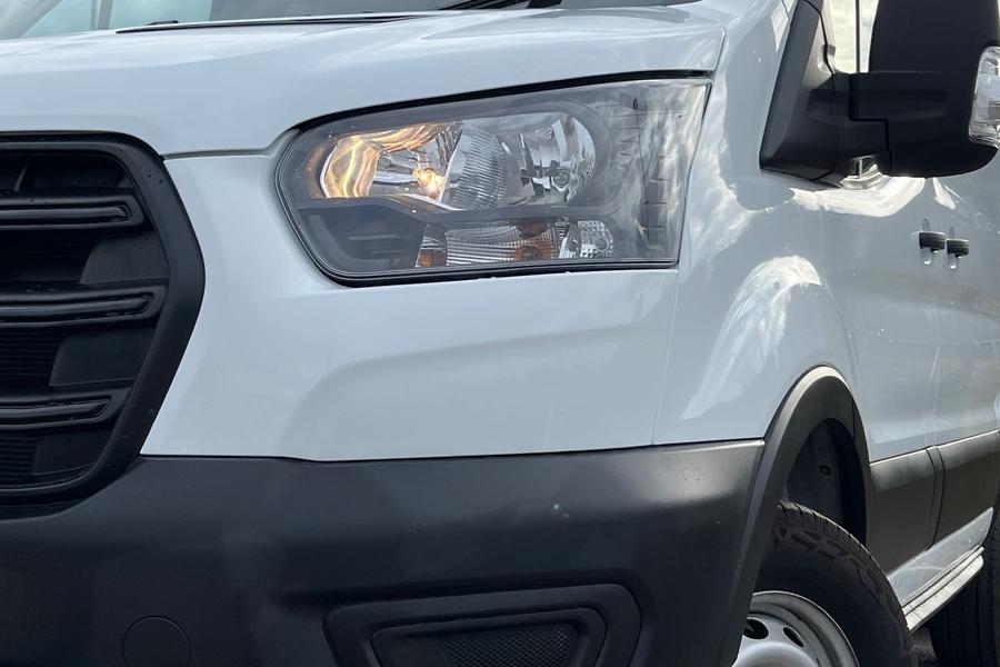 Ford TRANSIT Photo autoimg-8aca98d5fd8af42274c3ee8d1721364b0390f1e2.jpg