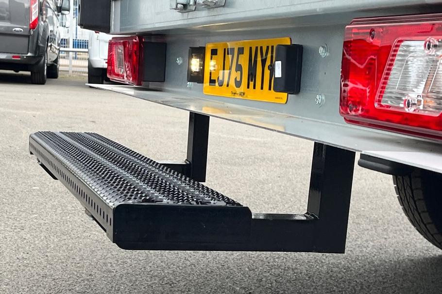 Used FORD TRANSIT EJ75MYK 31