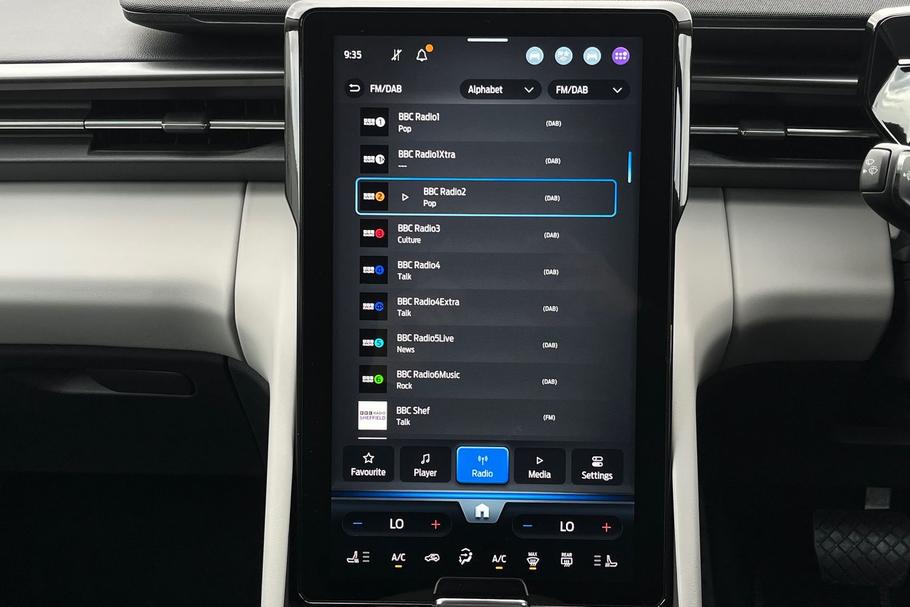 Used Ford EXPLORER 31