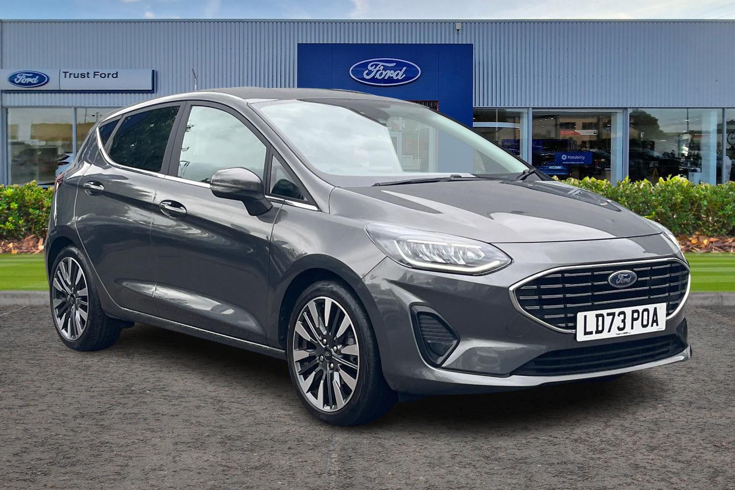 Ford FIESTA Photo 0