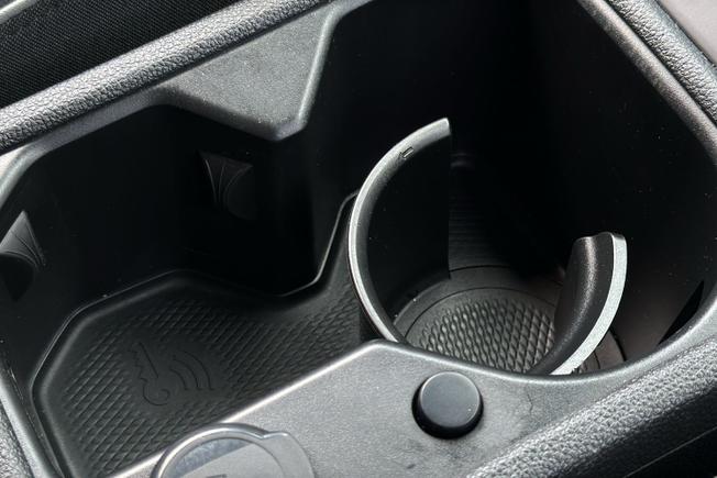 VOLKSWAGEN Golf Photo 37