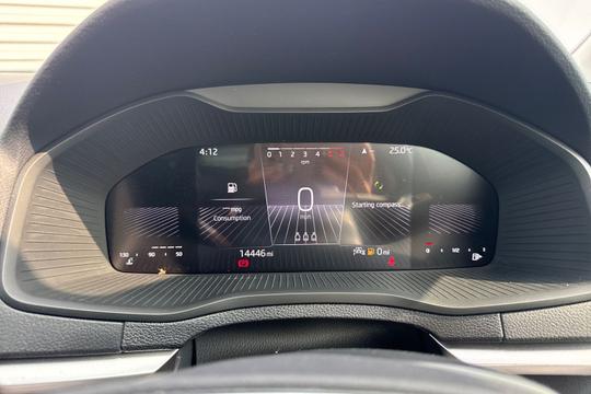 Skoda Karoq Photo autoimg-8ad97220ff28e8c06d012d858bfb37f2a784edcf.jpg