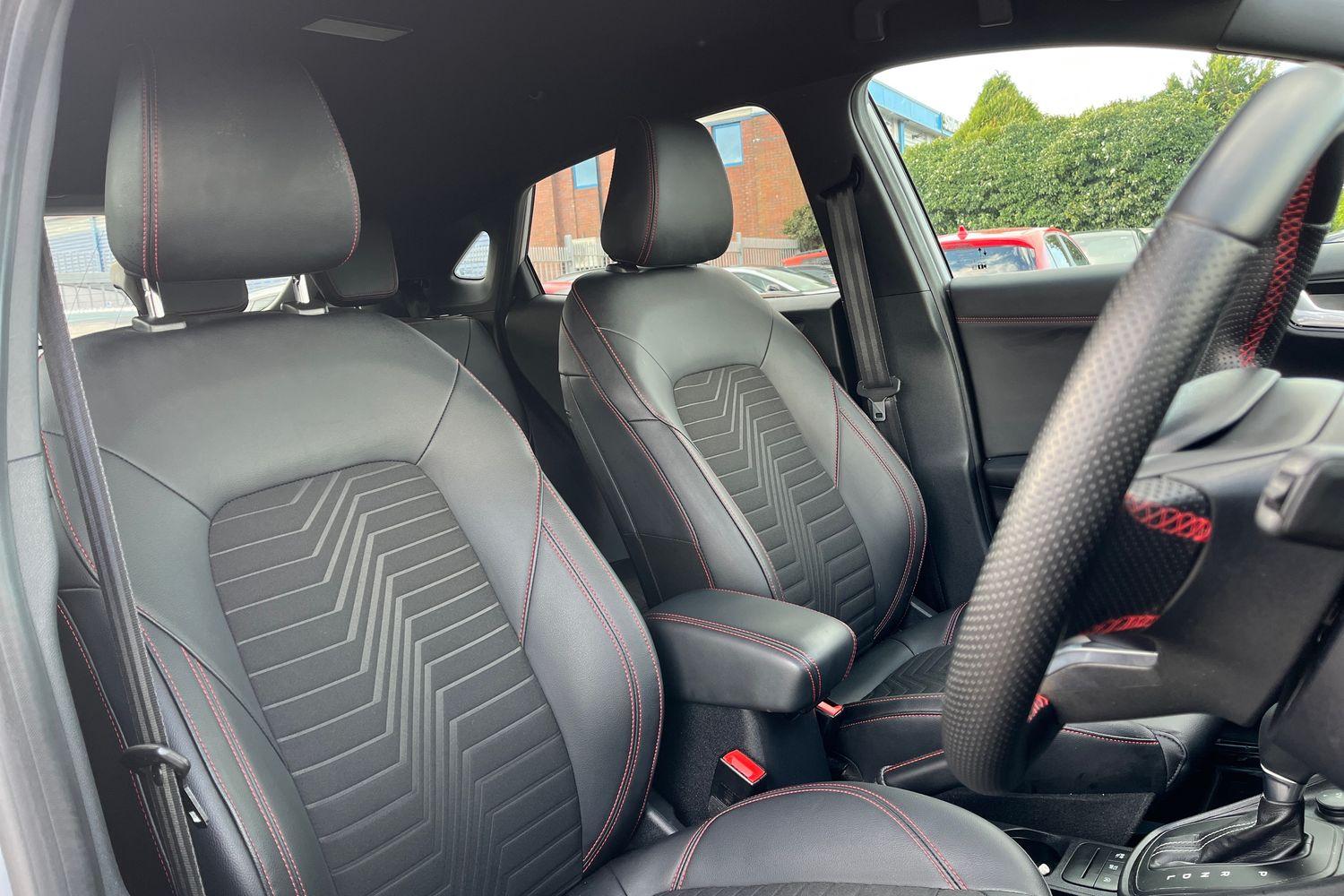 Ford PUMA Photo 16