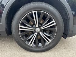 Volkswagen Tiguan Photo 5