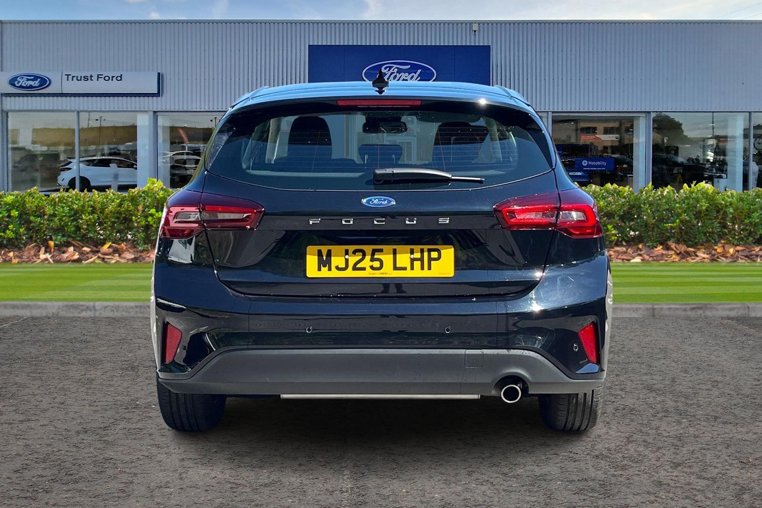 Ford Focus Photo 6
