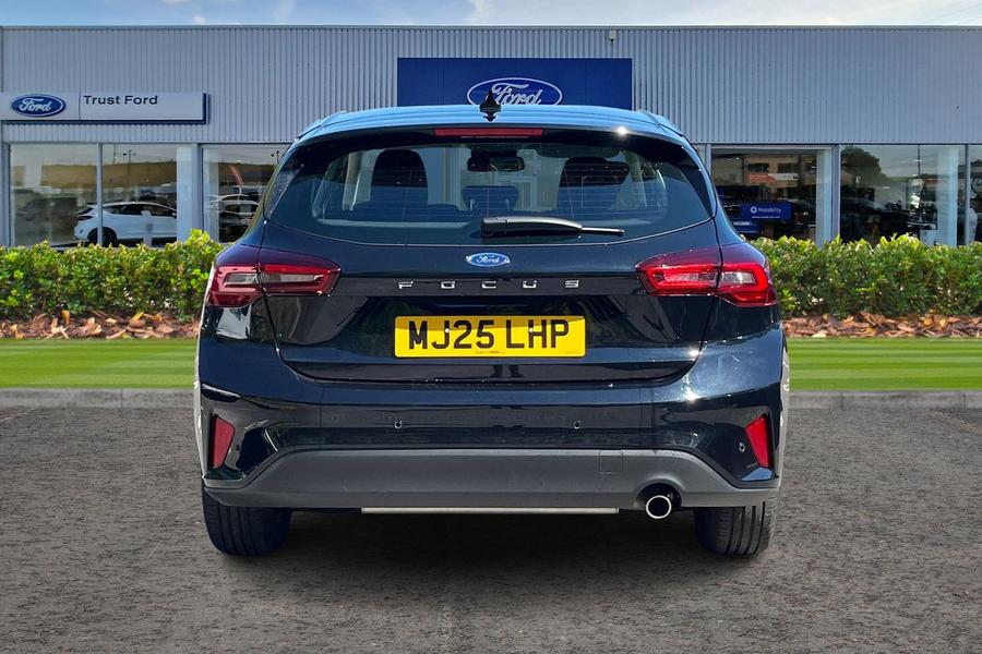 Ford Focus Photo autoimg-8adc63f77d74c3949f789832b2219f838d90676b.jpg