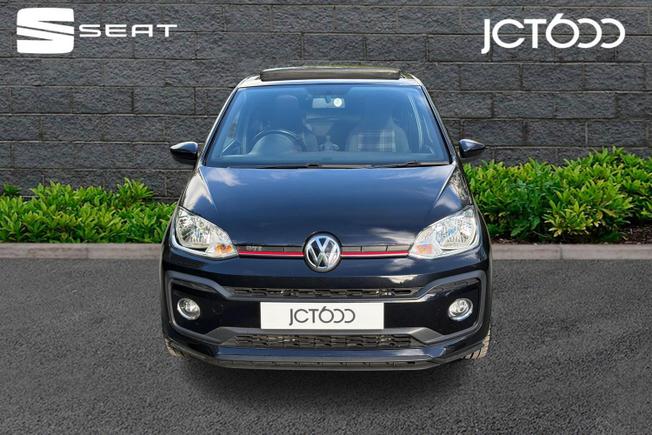 VOLKSWAGEN UP Photo 8