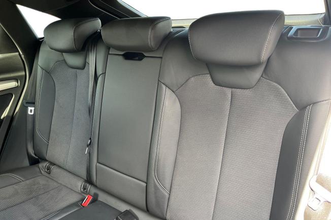 AUDI Q5 Photo 9