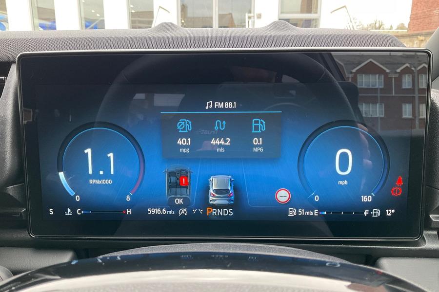 Ford PUMA Photo autoimg-8ae3dd276d02f61022ba3634ff8a72e4fc1e2e05.jpg