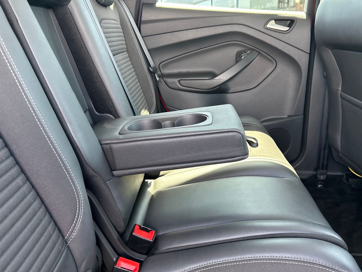 Ford Kuga Photo 34