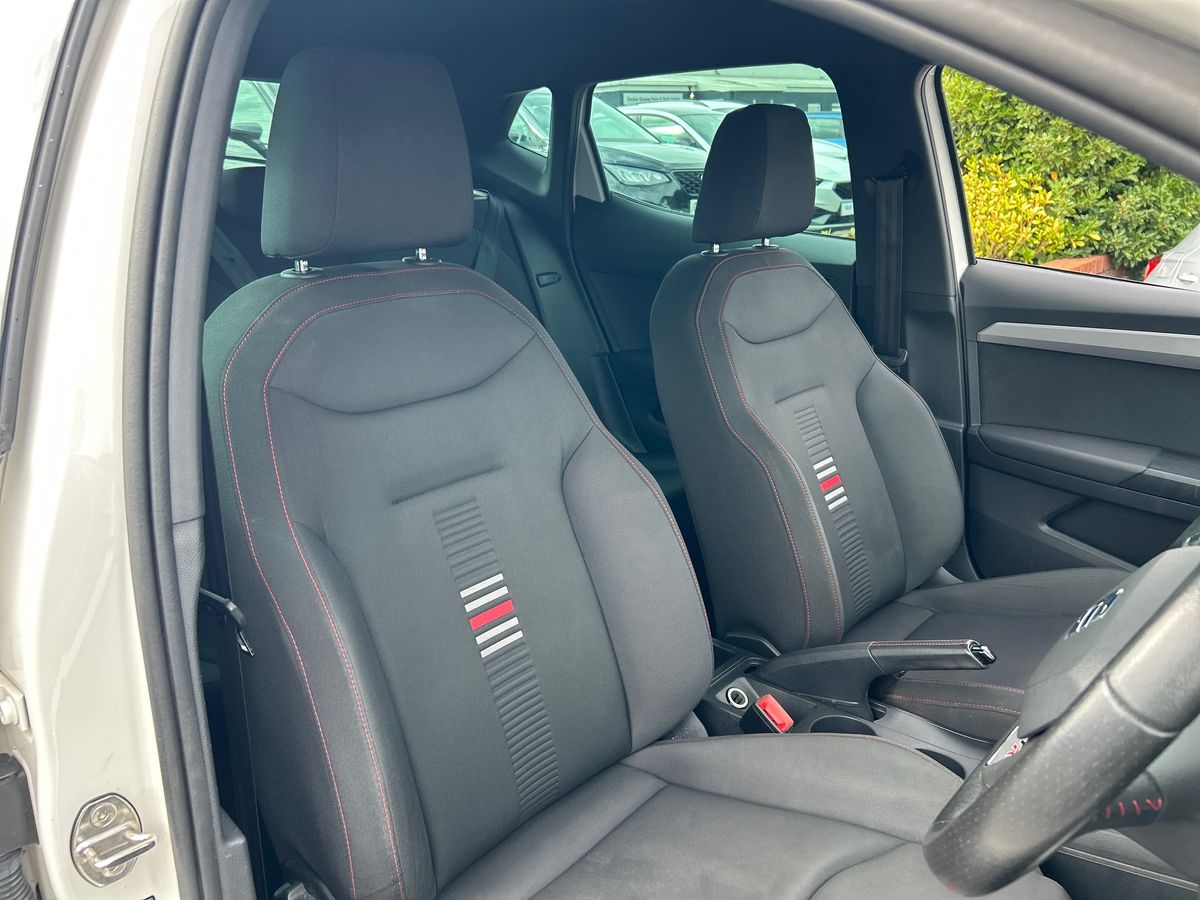 SEAT Ibiza Photo 37