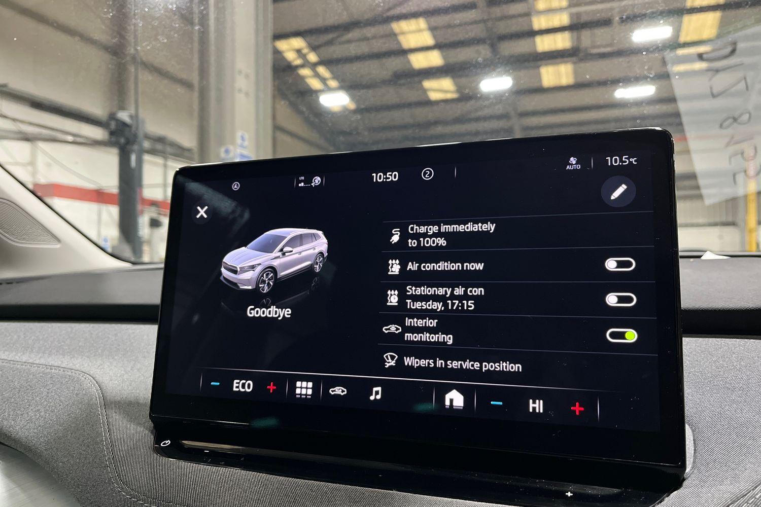 Skoda ENYAQ Photo 30