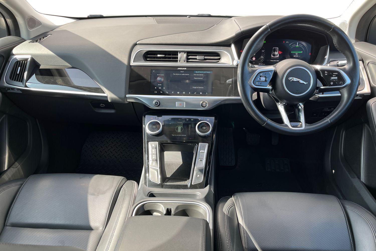 Jaguar I-PACE Photo 9