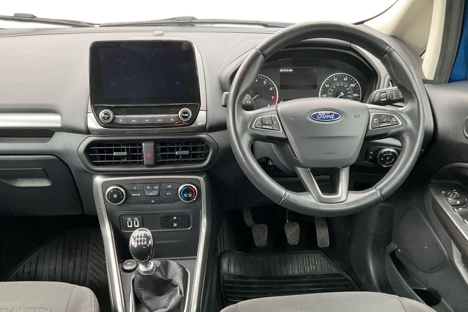 Ford ECOSPORT Photo 10