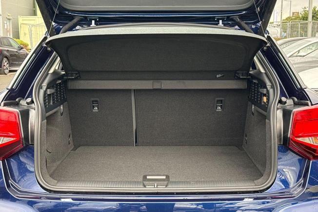 Audi Q2 Photo 12