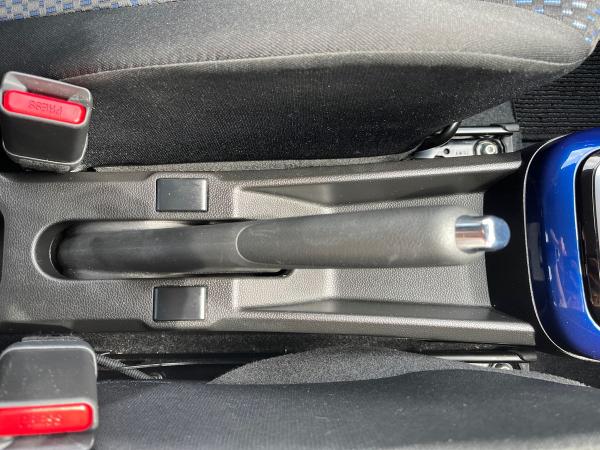 Suzuki Ignis Photo autoimg-8af3df5986f863e0b5b735a21d111660867aa797.jpg