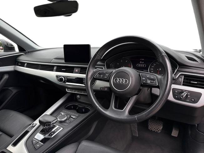 AUDI A4 Avant Photo 6