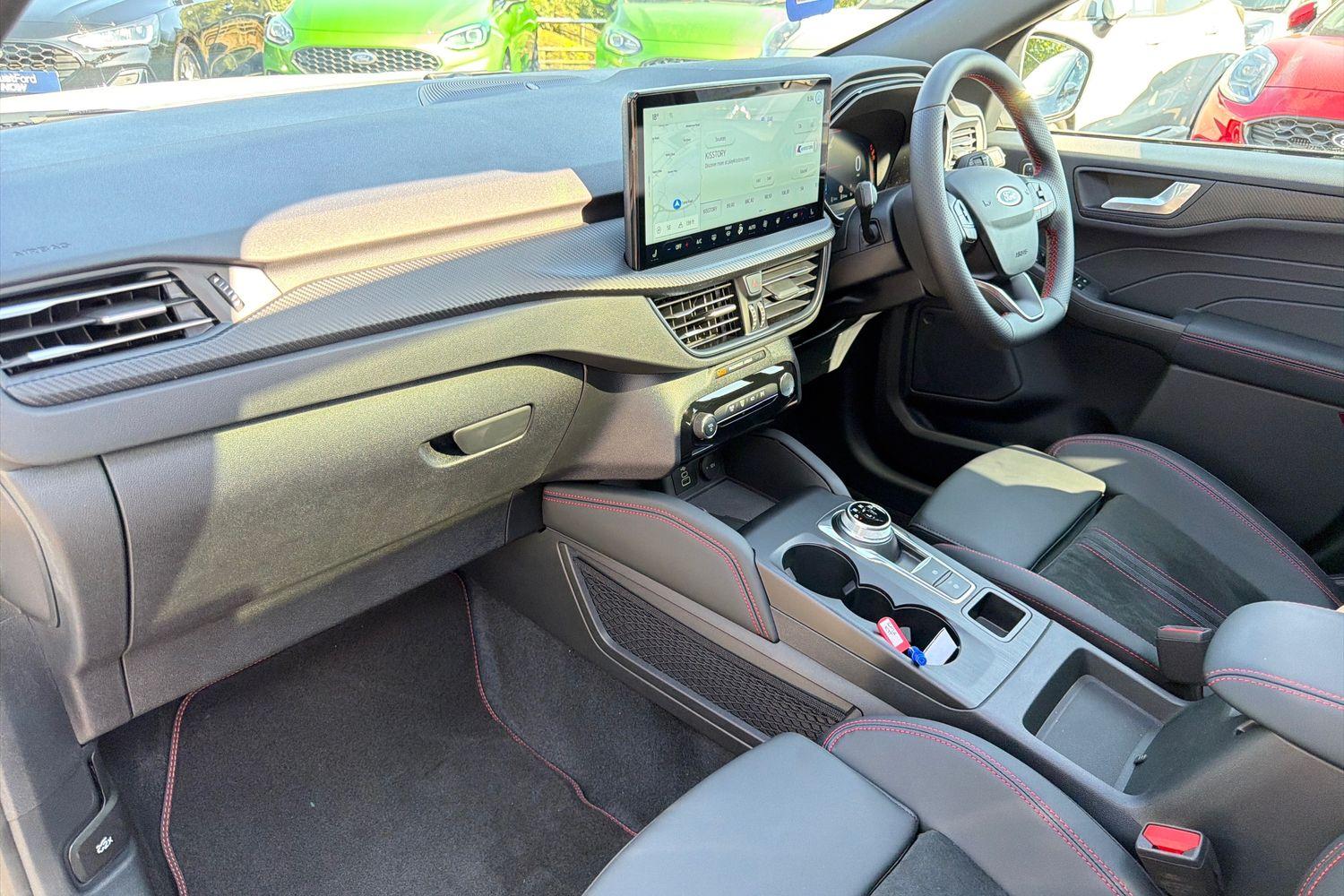 Ford Kuga Photo 17