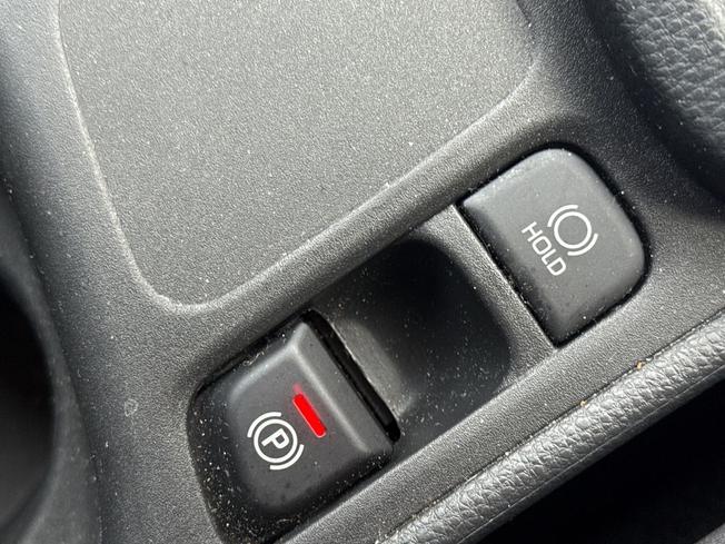TOYOTA Yaris Cross Photo 28