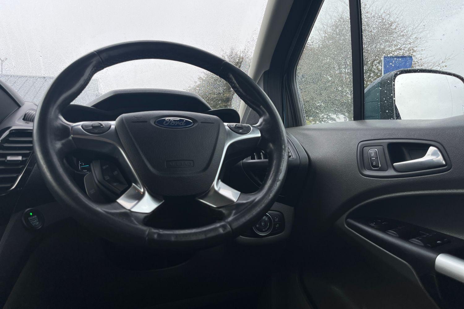 Ford TOURNEO CONNECT Photo 11