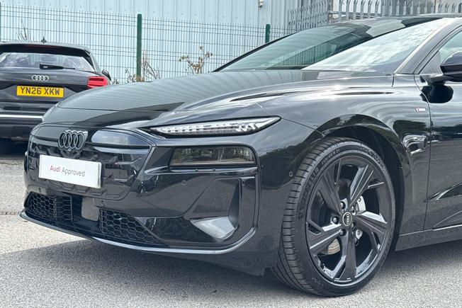 AUDI A6 e-tron Avant Photo 22
