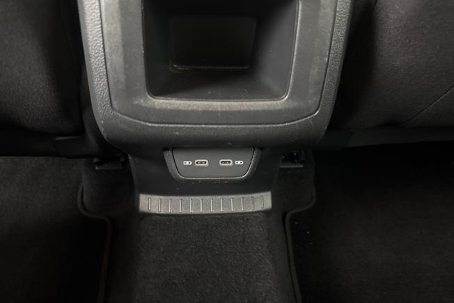 VOLKSWAGEN T-Cross Photo 29
