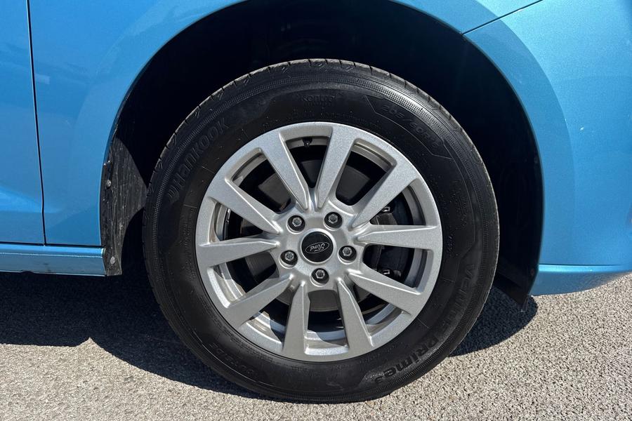 Ford TOURNEO CONNECT Photo autoimg-8b0a3787f2bffce2d045307c6dedea604b06d465.jpg