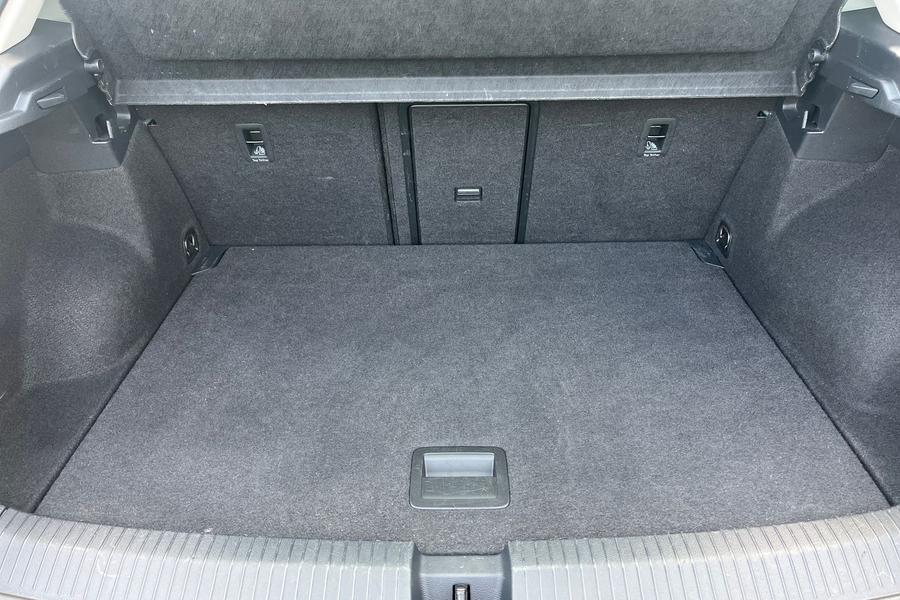 Volkswagen T-ROC Photo autoimg-8b0aa4bd1d20d5d9f6c6f6dfd9fcc9551a563270.jpg