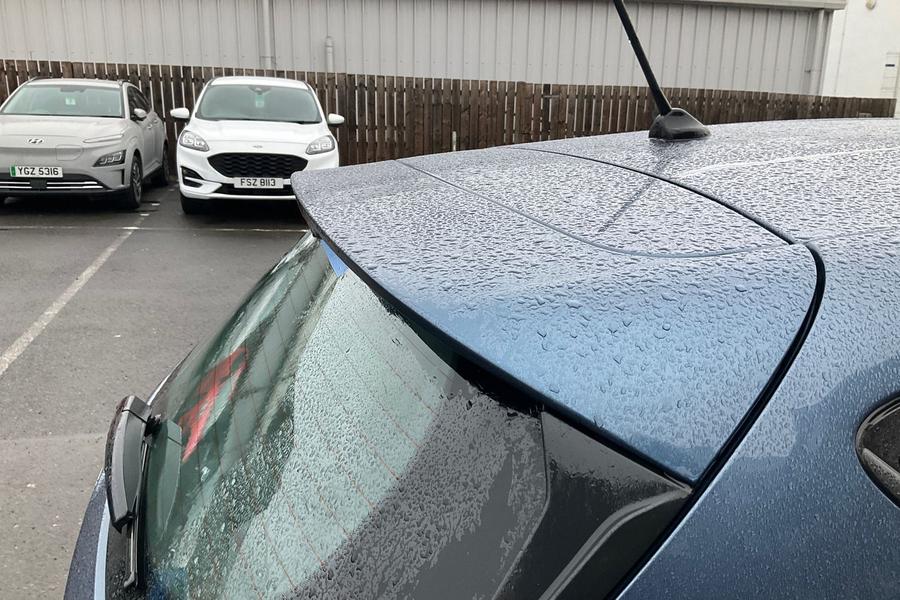 Ford FIESTA Photo autoimg-8b0b28ddc258767c8ee2722282b455900c5bae78.jpg