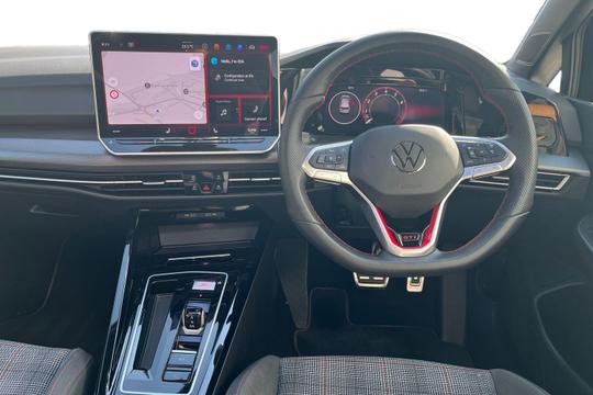 Volkswagen Golf Photo autoimg-8b128a631d71d4724875207290779691f0657f17.jpg