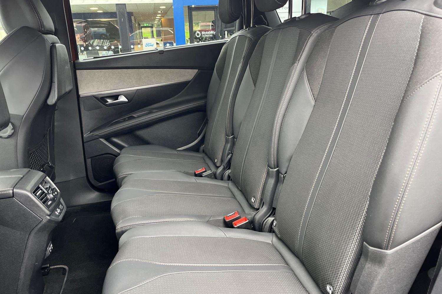Peugeot 5008 Photo 19