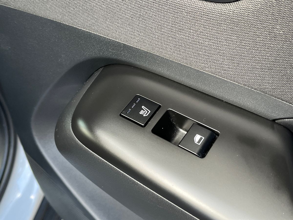 Hyundai KONA Photo 33
