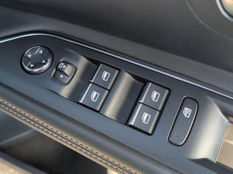 Used Peugeot 3008 EJ23VAX 26